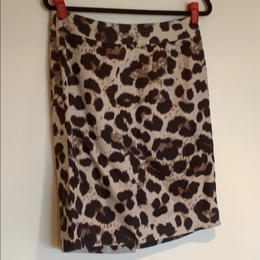 Banana Republic pencil leopard pencil skirt